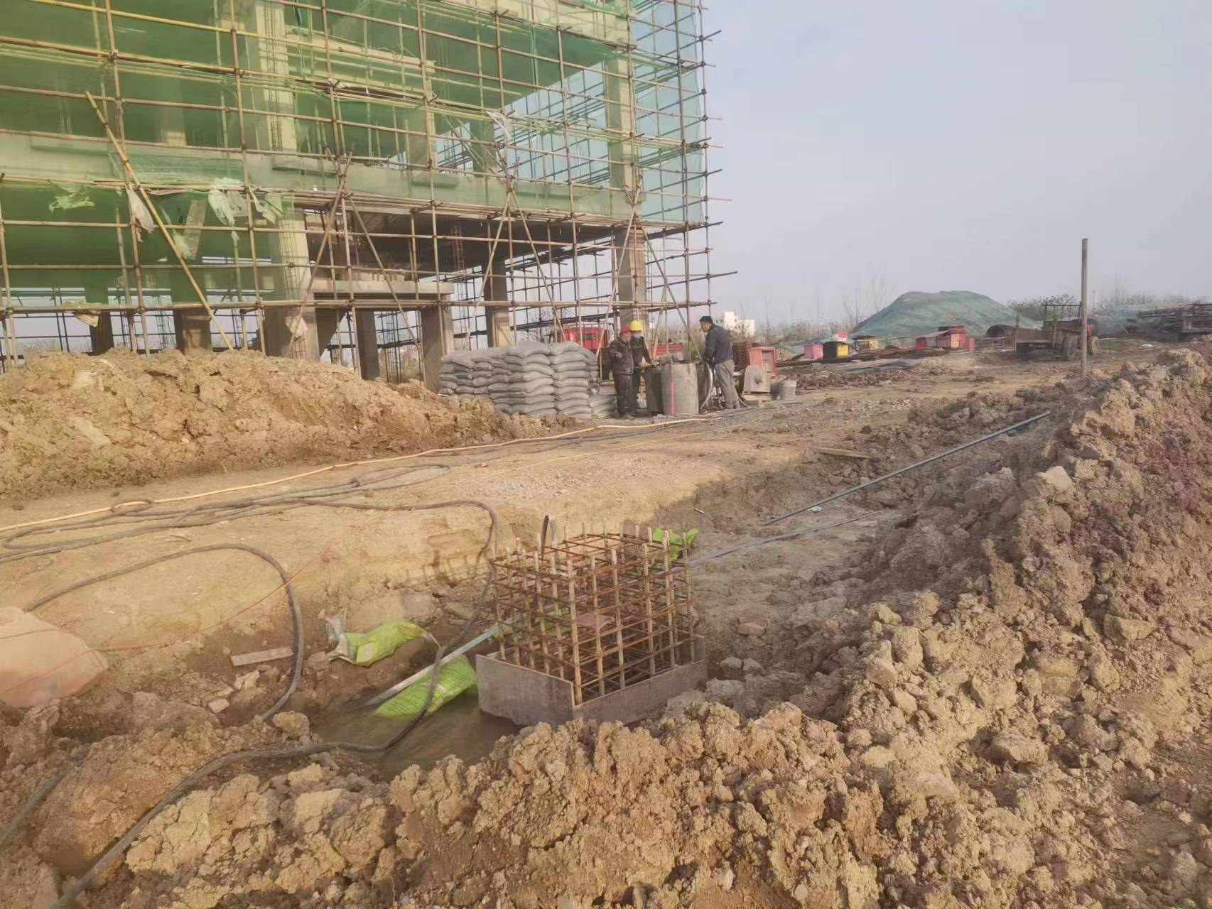 鹤山当桥梁出现裂缝的时候应该及时加固修补